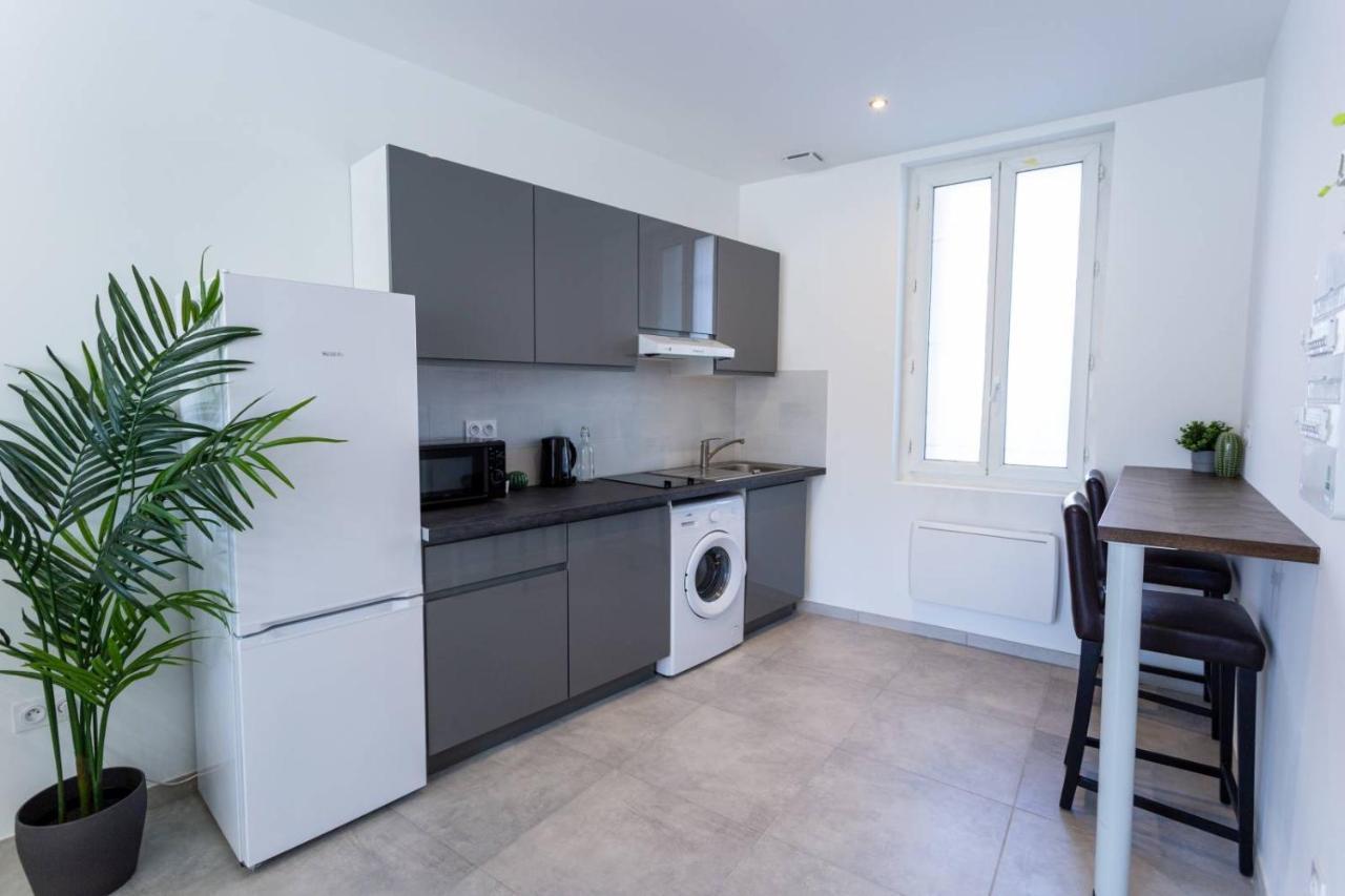 Maxbnb - Climatise - Grand Studio 37M2 & Terrasse 30M2 - Est Toulon Exterior photo